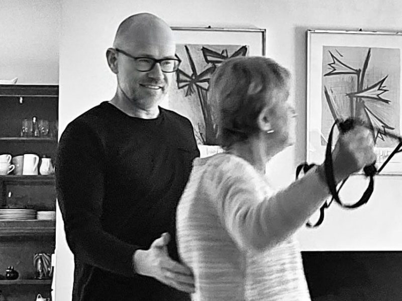 Funktionelles Training Hausbesuch mit Stefan Spooren - TRX-Training für mehr Fitness & Mobilität.